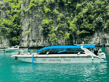 join-tour-maithon-island,-phi-phi-island,-maya-beach-and-khai-island-by-speedboat-or-speed-catamaran