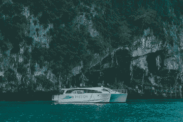 phi-phi-island,-bamboo-island-and-sunset-maiton-island-by-seanery-speed-catamaran