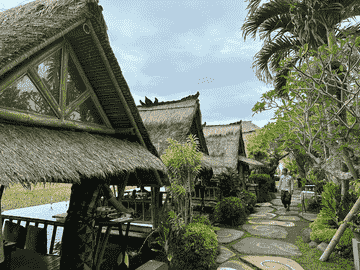 bebek-tebasari-resto-at-ubud
