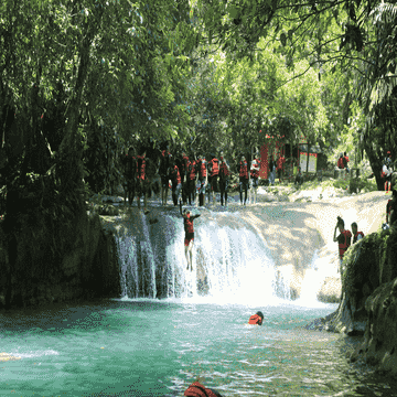 body-rafting-green-valley-citumang