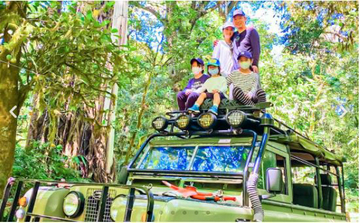 little-rainbow-forest-lake--at-munduk-wilderness