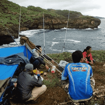 rock-fishing-gunung-kidul-full-day-24-hours-short-trip-spot-beach-kesirat-to-gesing