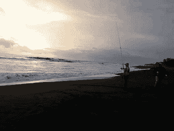 rock-fishing-gunung-kidul-full-day-28-hours-long-trip-spot-wedi-ombo-until-the-beach-around-pacitan