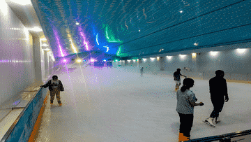 sch-ice-skating-arena-yogyakarta