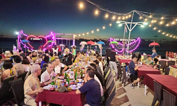 seafood-dinner-in-jimbaran-bali-by-new-dewata