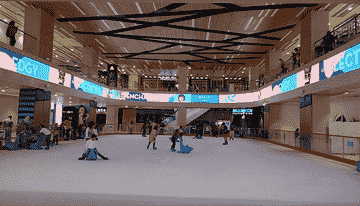 blue-ice-skating-rink-@-kl-east-mall