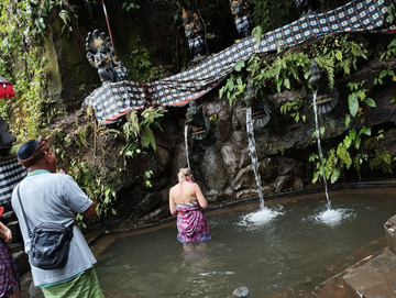purification-ceremony-with-shaman-in-hidden-temple
