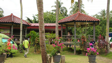 batam-city-tour-(no-ferry)---1-day-hi-tea-at-forest-view