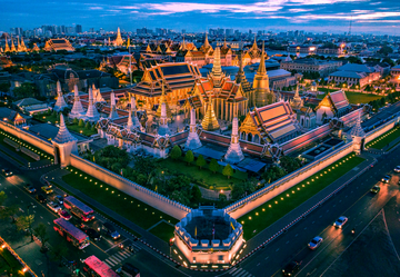 grand-palace-chinese-speaking-guide-join-in-group-tour-service-meet-up-:-na-phra-larn-tunnel