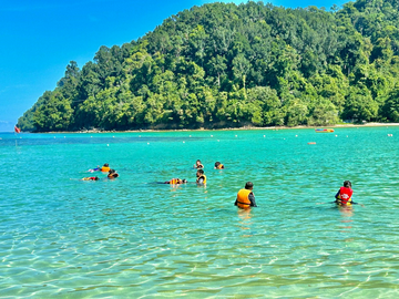 sabah-mantanani-snorkeling-day-tour