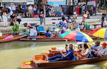 (free-esim)-half-day-damnoen-saduak-floating-market-with-thai-halal-set-lunch