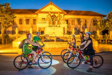 chiang-mai-night-bike-tour