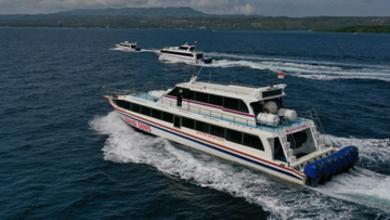 nusa-lembongan-fast-boat-by-tanis-fast-cruises