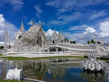 chiang-rai-day-tour-from-chiang-mai-:--hot-spring,-wat-rong-sue-ten,-white-temple,-black-house-musuem,-long-neck