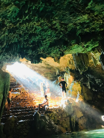 half-day-sand-island-and-rangko-cave-tour-from-labuan-bajo