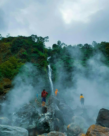 trekking-curug-cikawah-by-campa