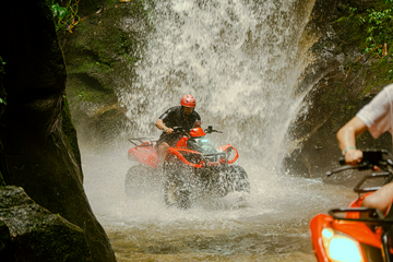 kuber-atv-bali---through-waterfall-and-tunnel