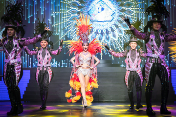 alcazar-cabaret-show-pattaya