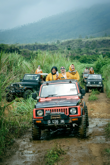 fun-offroad-lava-tour-gunung-guntur-–-garut,-west-java