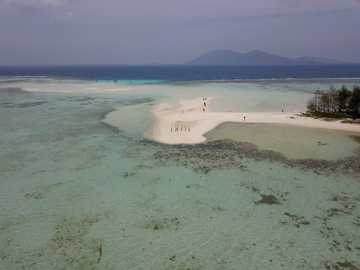 open-trip-karimunjawa-island-3-days-2-nights-–-express-bahari-ferry