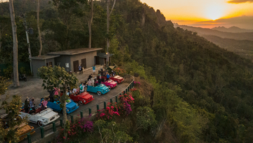 vw-safari-borobudur-–-yogyakarta