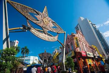 private-tour:-half-day-shopping-and-market-exploration-in-kuala-lumpur