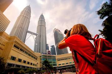 skip-the-line:-petronas-twin-tower-ticket-&-hotel-pick-up