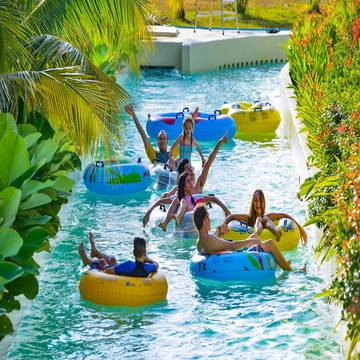 splash-out-langkawi-water-theme-park-marketplace
