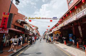 malacca-night-tour-with-river-cruise-and-trishaw-ride-from-kuala-lumpur