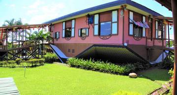 rumah-terbalik-the-upside-down-house-of-borneo-ticket-in-sabah