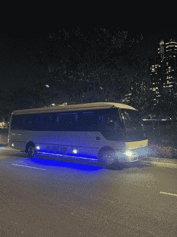 23-seater-bus-charter-tour-with-guide