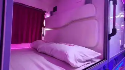 Kabra Express Logistics Pvt .Ltd. Bus-Seats Image