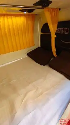 Shatabdi    Travels Bus-Seats Image