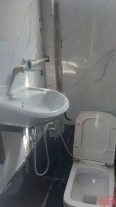 Gulzar Tours and Travels Bus-Amenities Image