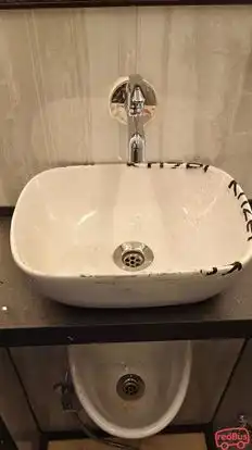 V k jain travels Bus-Amenities Image