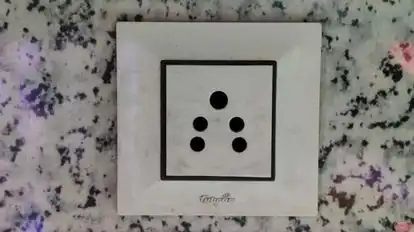 Ravi Krishna Travels Bus-Amenities Image