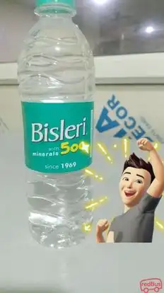 Mahalaxmi Travels Bus-Amenities Image