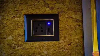 SK Balu Bus Bus-Amenities Image