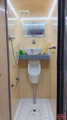 Gajraj bus service Bus-Amenities Image