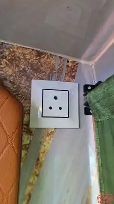 Vivek Travels Bus-Amenities Image