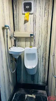 Ashok Bus Service Bus-Amenities Image