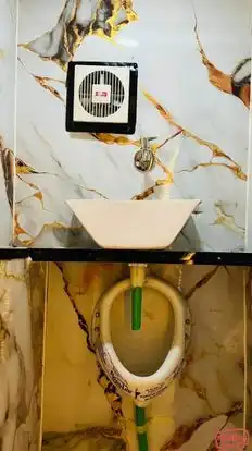 Ashok Bus Service Bus-Amenities Image