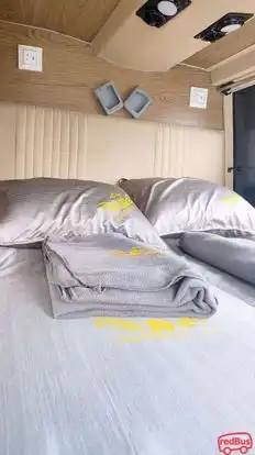 Jayalakshmi Bus Bus-Seats Image