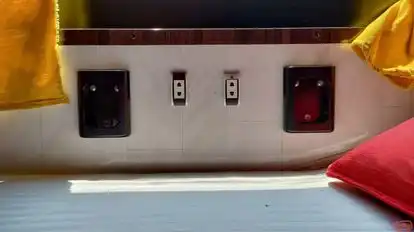 Pinky Gudiya Travels And Cargo Bus-Amenities Image