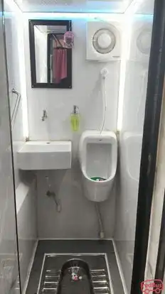 Shri mahavir tour and travels Bus-Amenities Image