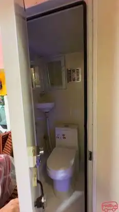 Samreen Travels Bus-Amenities Image