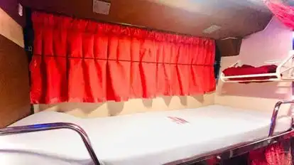 Shreyash Travels Bus-Amenities Image