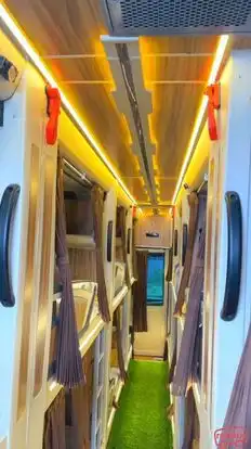 Humsafar   Travels Bus-Seats layout Image