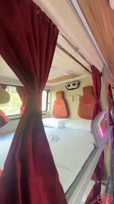Humsafar Travels Bus-Seats Image