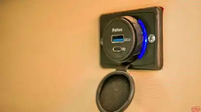 KNT  Travels Bus-Amenities Image